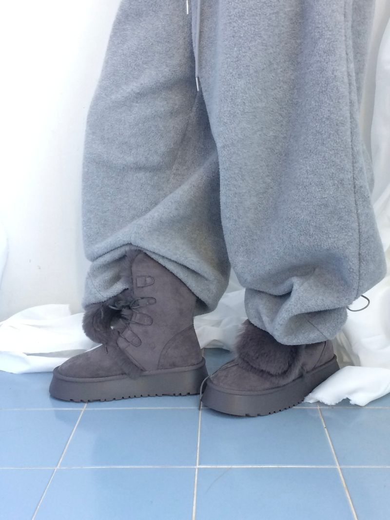 Fingerhole line hooded half zipup
