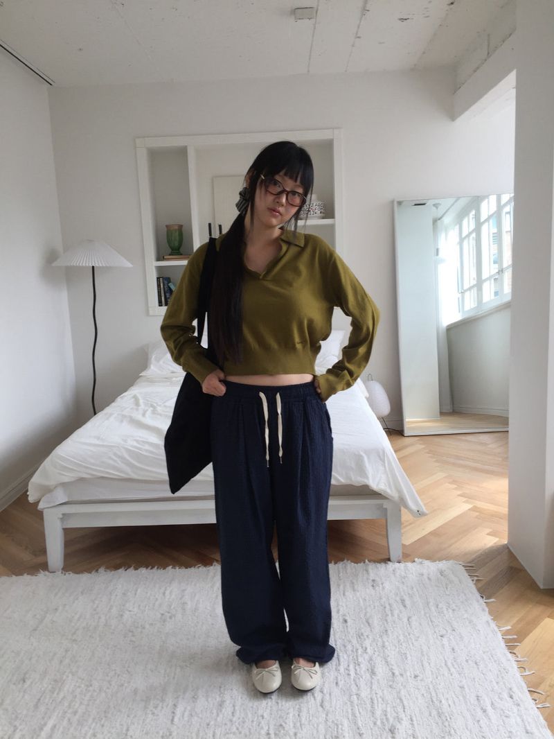 Ellen Open Collar Crop Knit (4c)