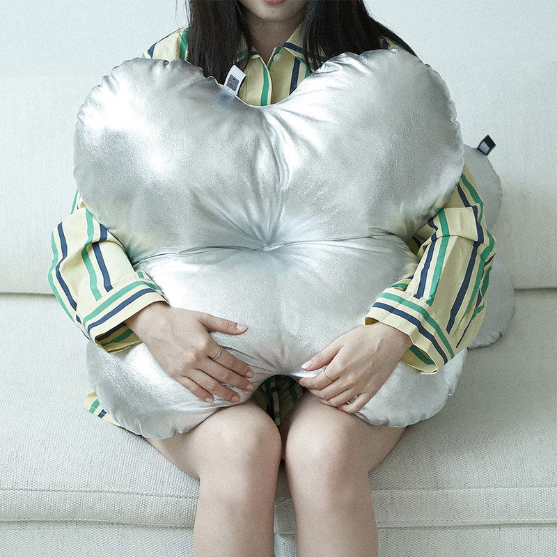 dokidoki（ドキドキ）の「[MADE]Clover Cushion_Small（Fashion Accessories）」