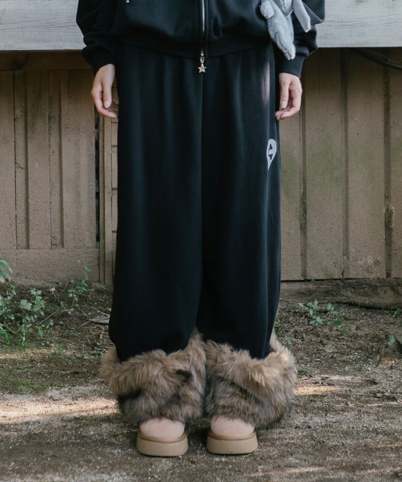 FUR KITTEN WIDE SWEAT PANTS BLACK(CV2GFFPA00A)