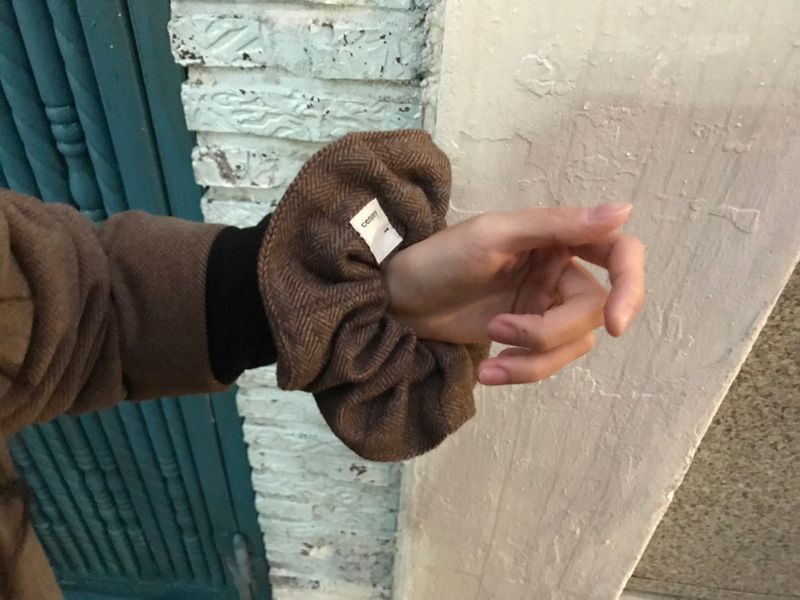 Vintage Hair Ruffle - Vintage brown jacket