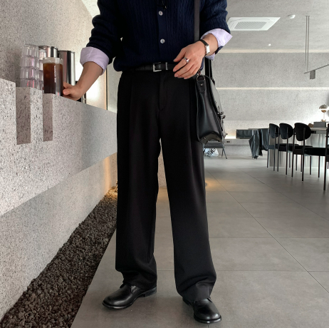 Deface Front Turtle Back Banding Wide Slacks