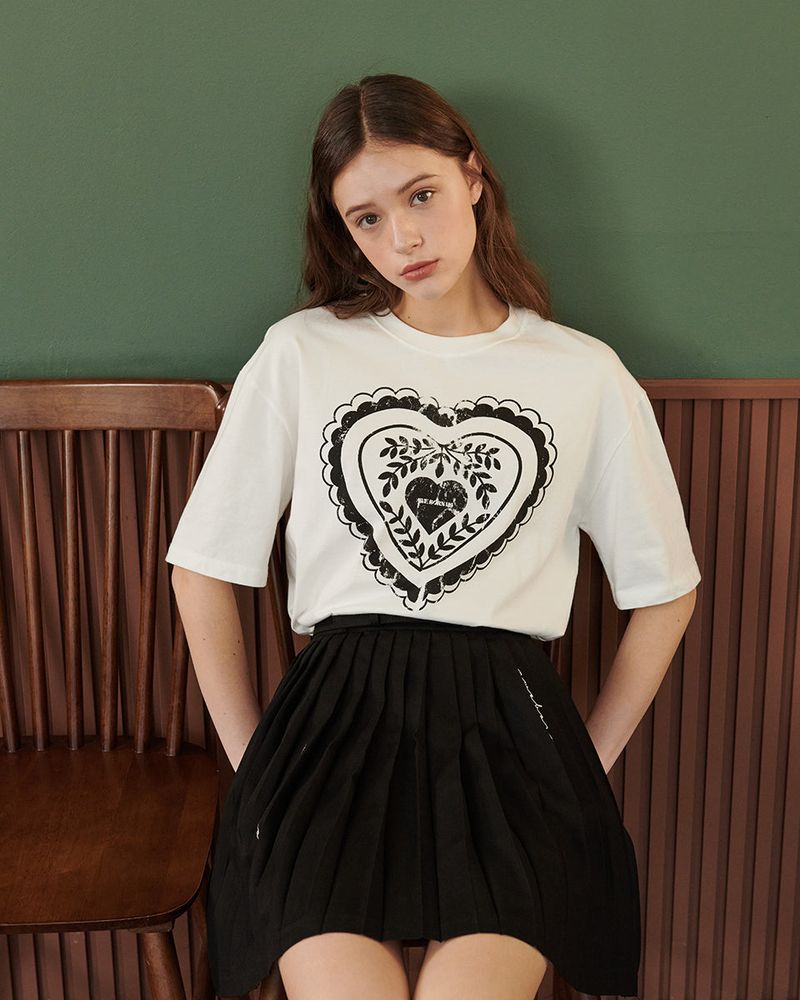 HEART PRINT T-SHIRT [WHITE]