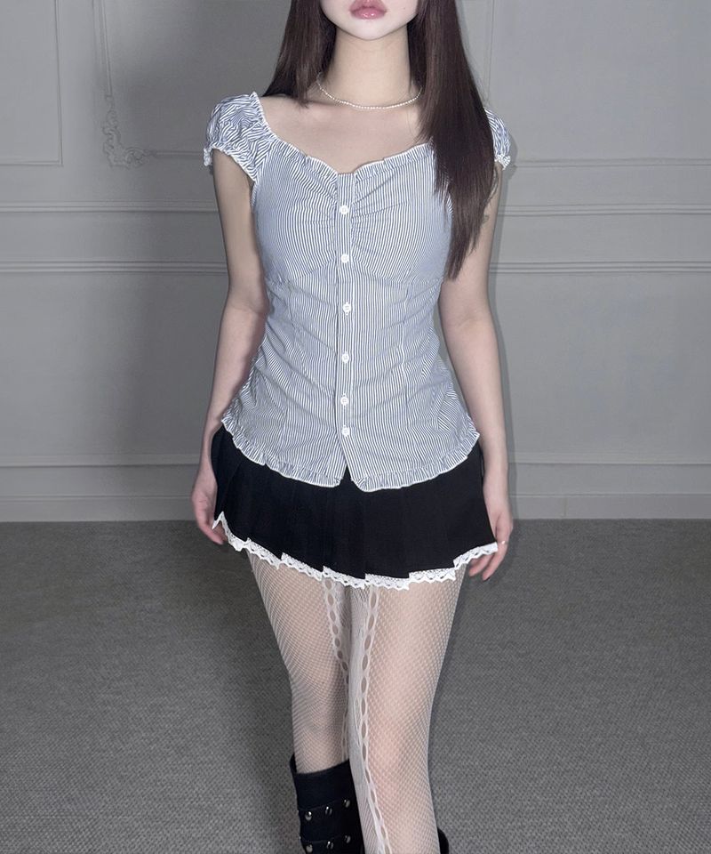 Aeka Frill Blouse