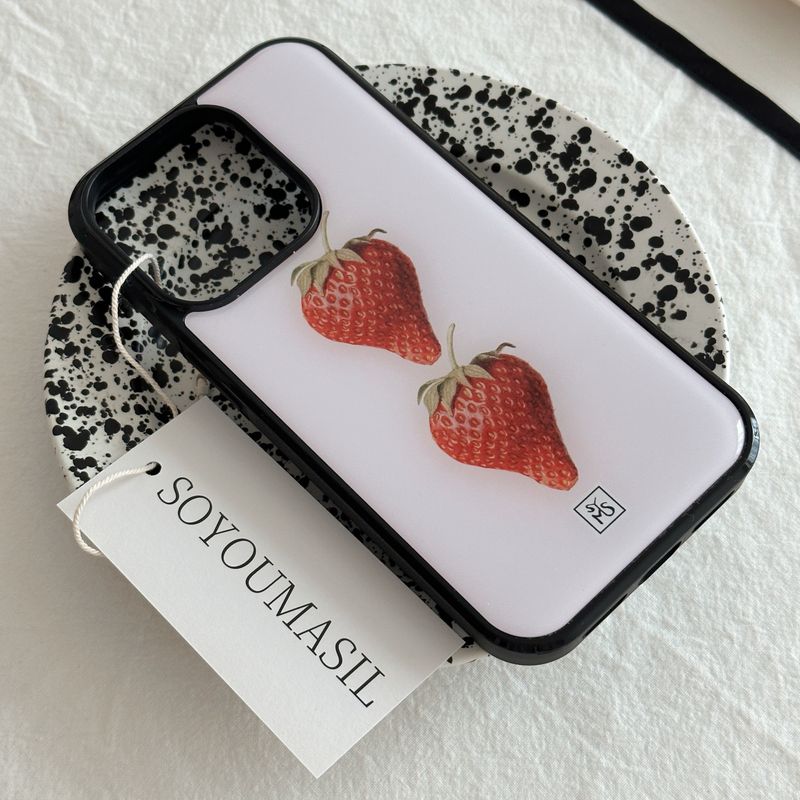 Strawberry epoxy bumper case