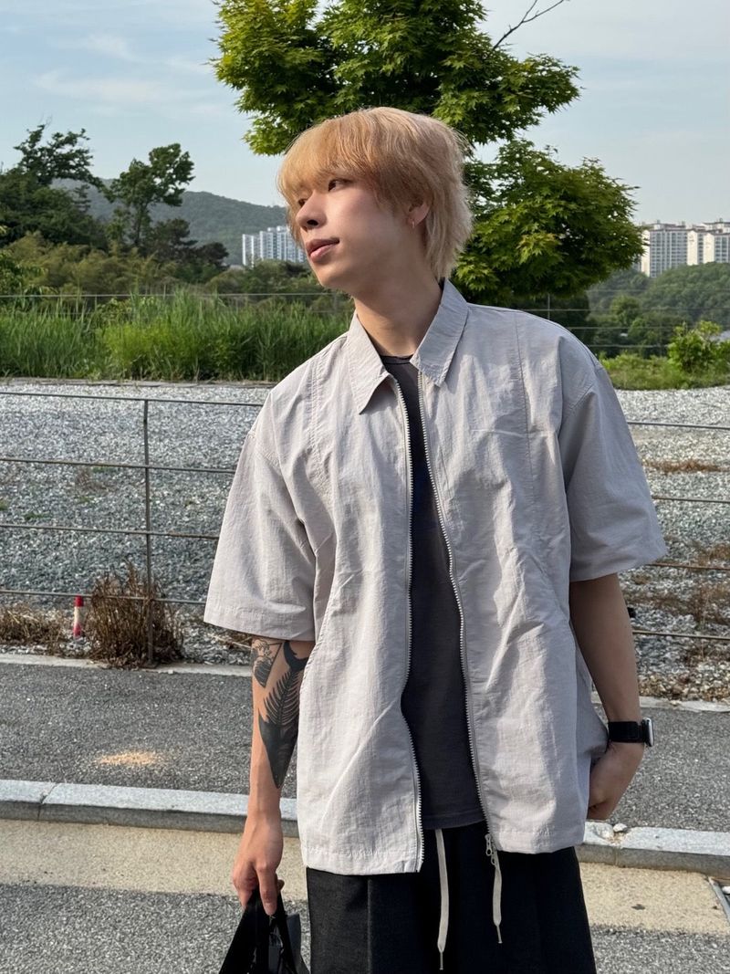 Factory nylon two way short sleeve zip-up jacket 2C