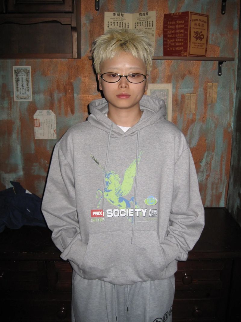 1990 Oversized Hoodie (2 Colors