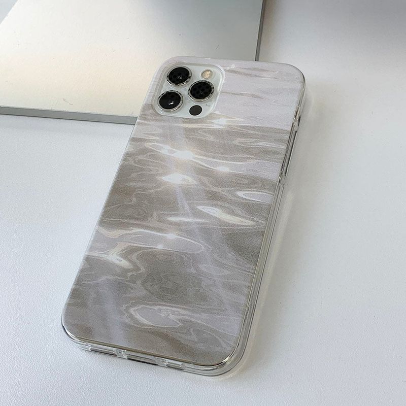 yunseul sora Phone Case
