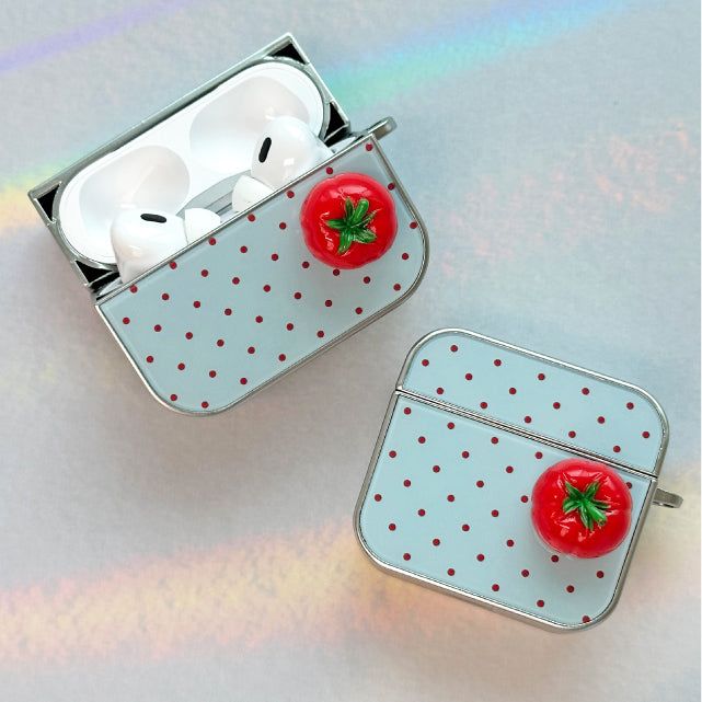 Nineteenfriday（ナインティーンフライデー）の「3D トマト ドット AirPods ケース（スマホグッズ/小物）」