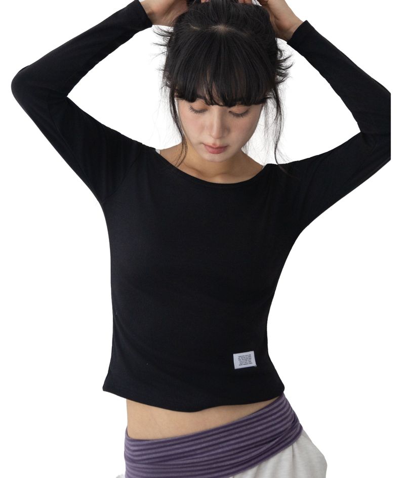 un:tyl（オンタイル）の「Hael Slim Scoop Neck Long Sleeve Top（Tops）」