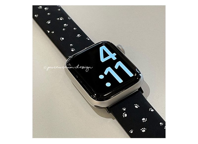 CupidGom Apple Watch Silicone Strap