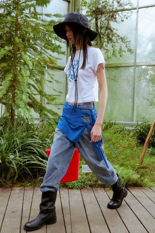 Flower Crop T-shirt (BLUE)