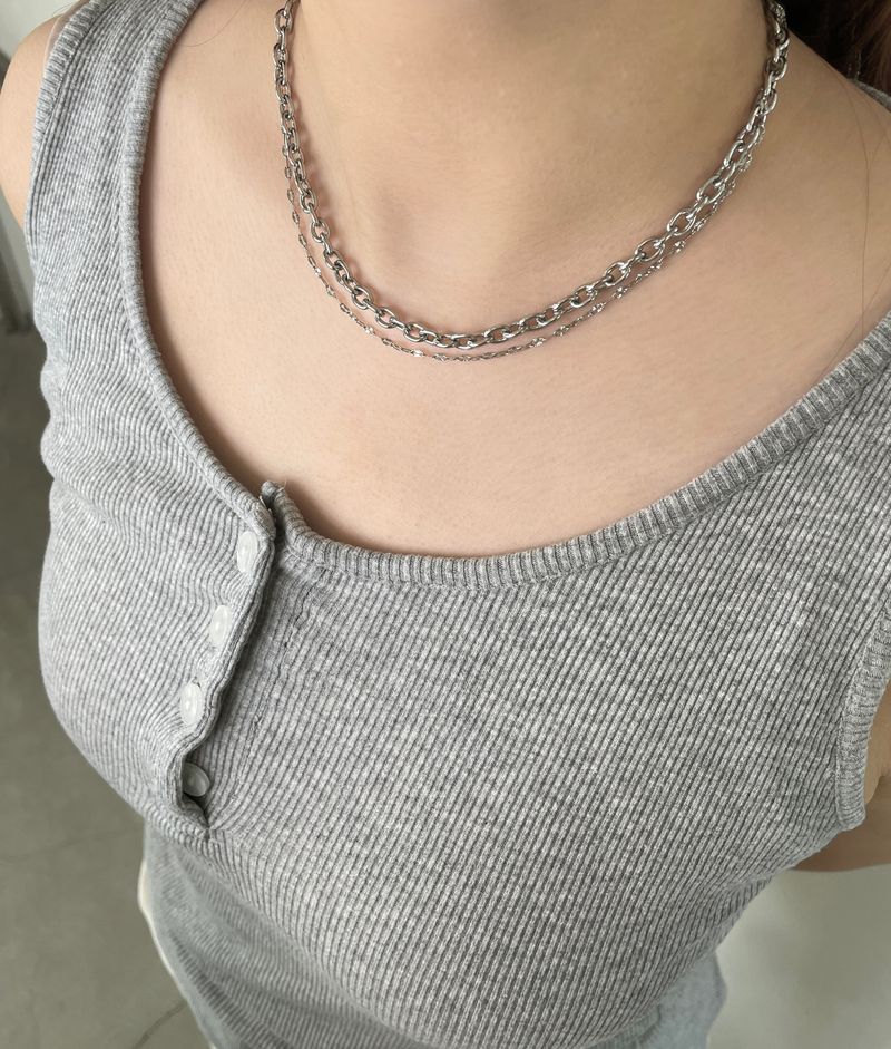 plain necklace