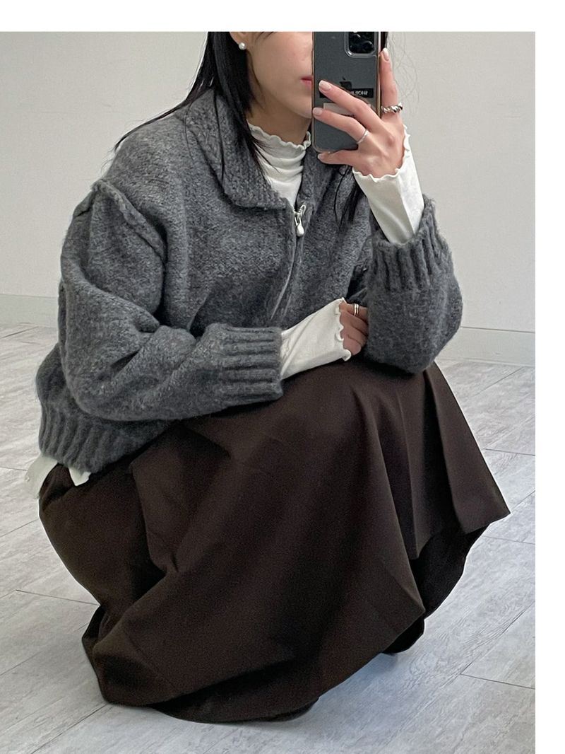 Reverse Two-Way Crop Knit Zip-Up