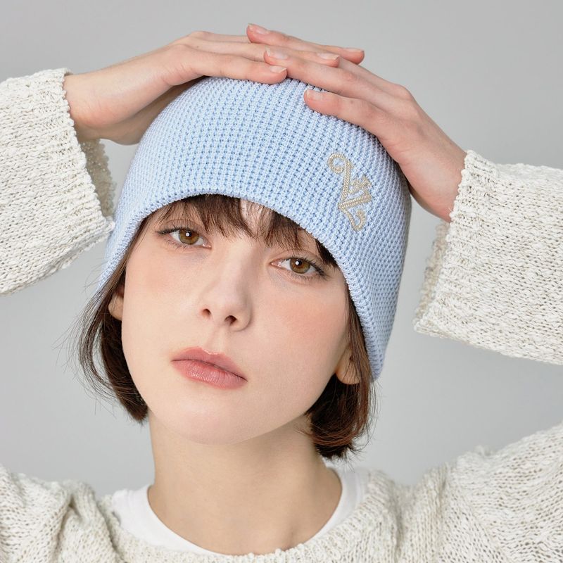 Leaf VZ Logo Waffle Beanie / Sky Blue