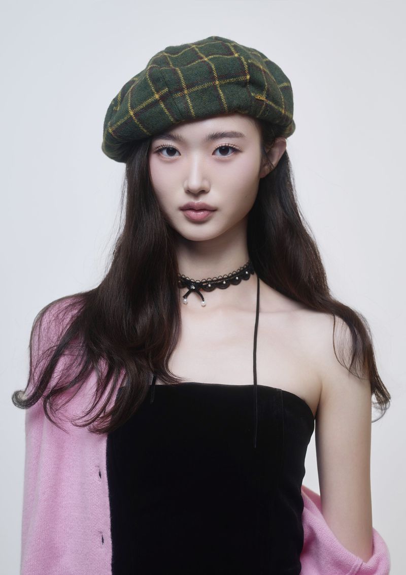 Vintage Glow Beret 