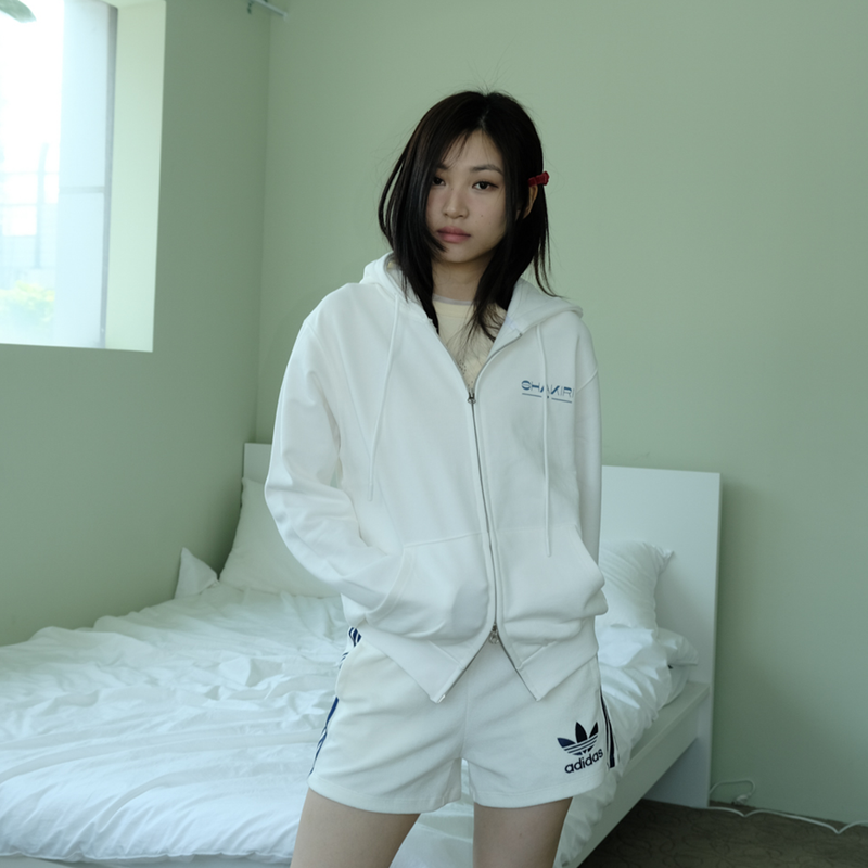 KIRIGIRL HOODIE ZIP UP _WHITE