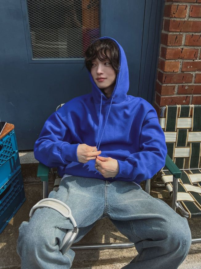 Kitz Minimal Hoodie
