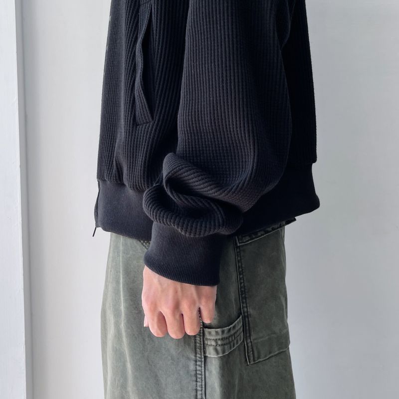 Vスタッズスタンドカラージップジャケット