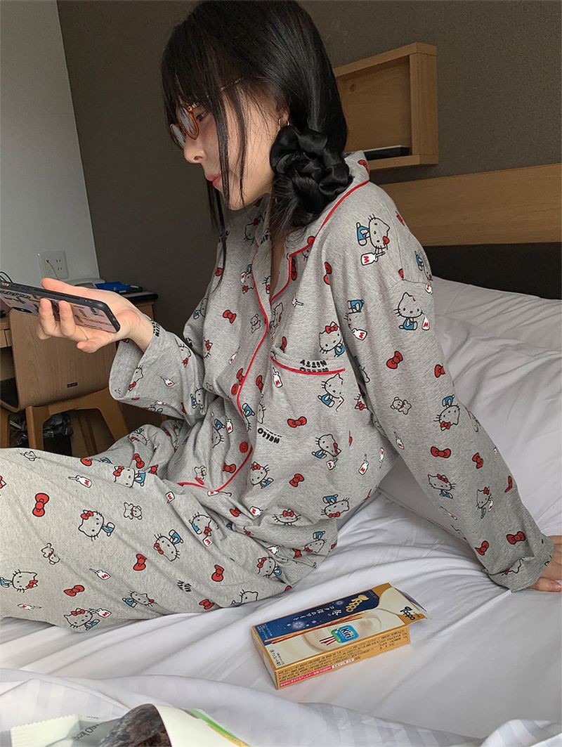 [SANRIO] HELLO KITTY PAJAMAS