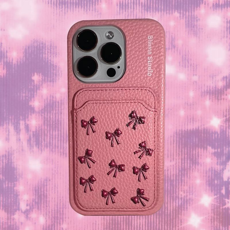 blamestudio（ブレイムスタジオ）の「ベイビーピンクリボンレザーカードケース（スマホグッズ/小物）」