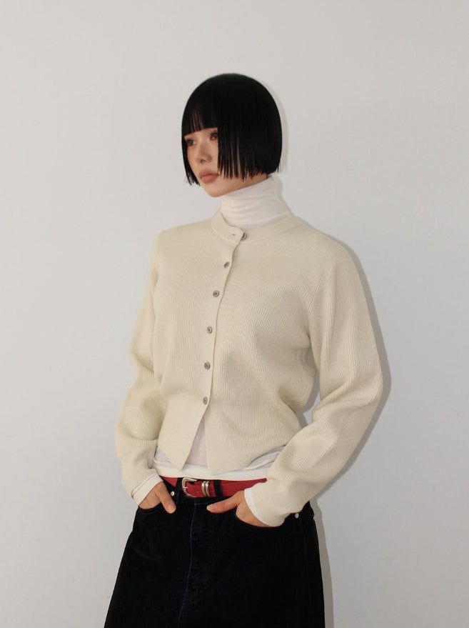 ESSENTIAL ROUND KNIT CARDIGAN