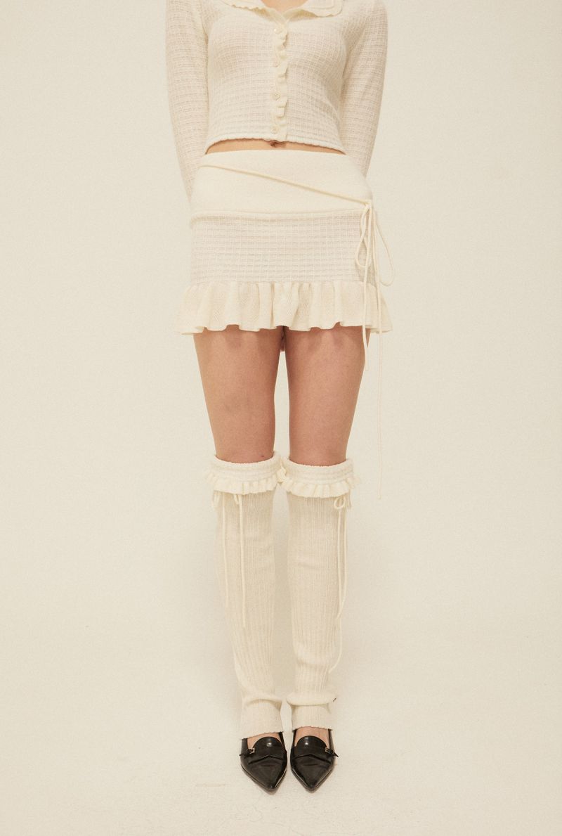 Mew knit skirt
