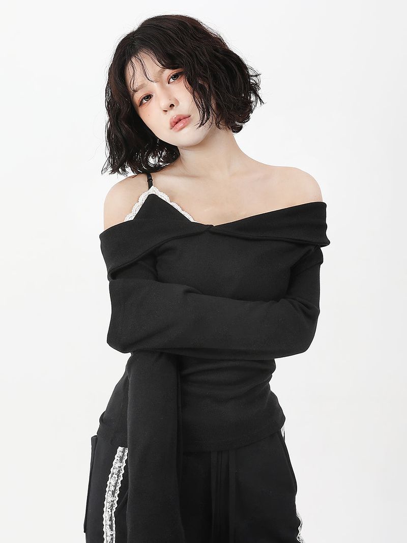 Lace Offshoulder Slim T-shirt