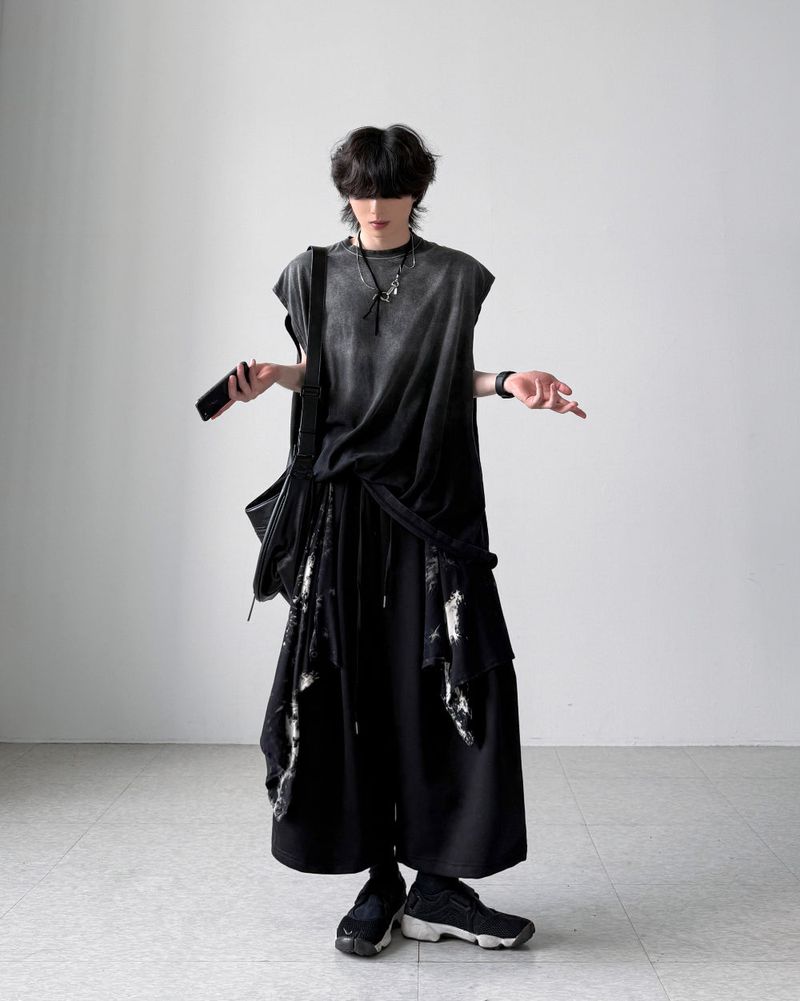Burning Gradient Sleeveless