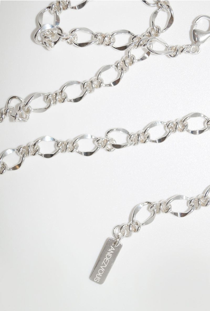 COIL CHAIN NECKLACE