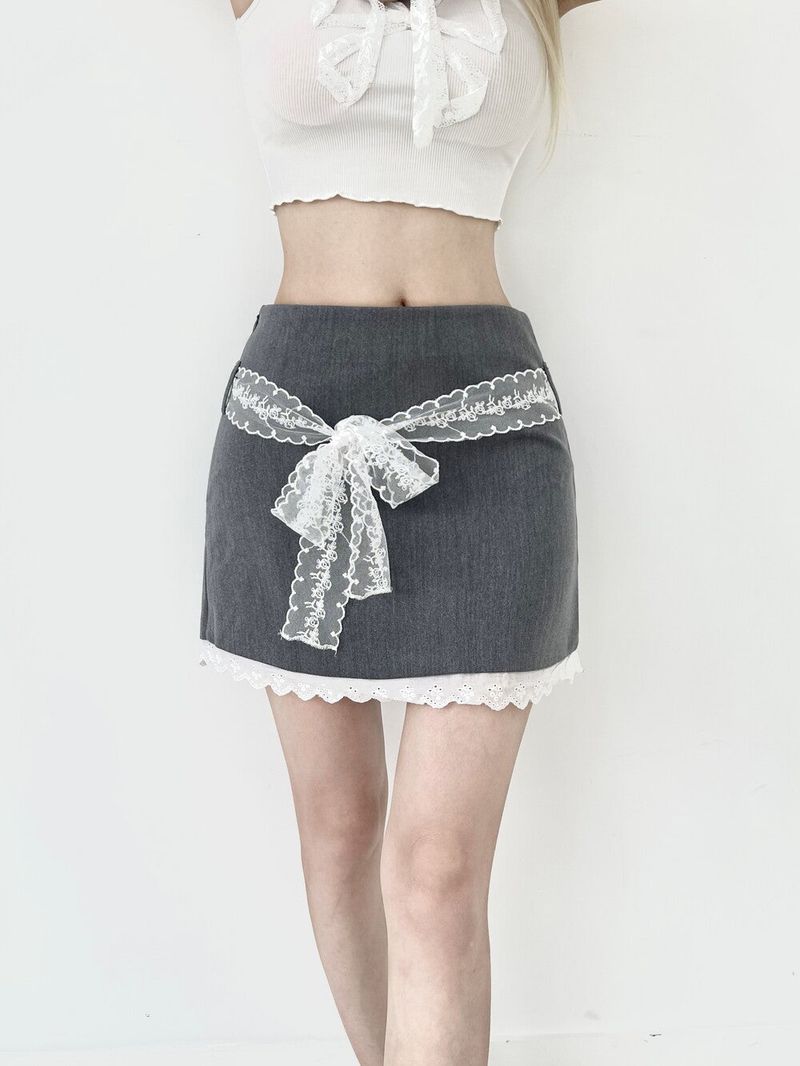 1319. Lace ribbon trimming mini sk