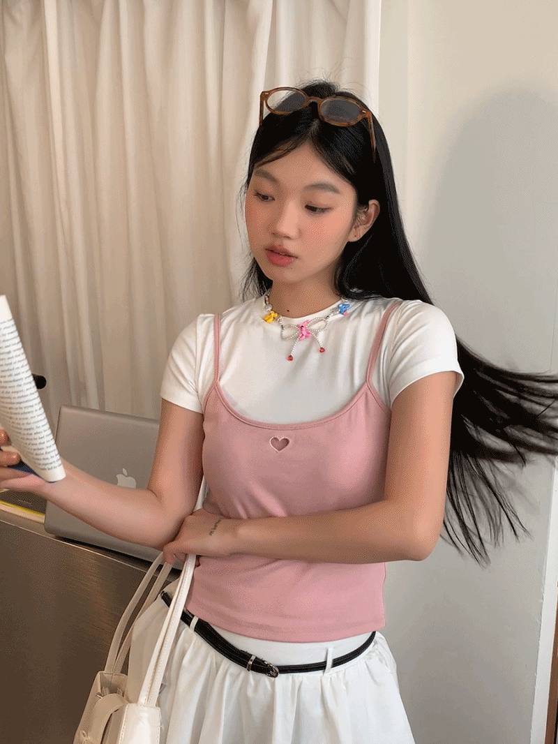 dereborujo（ドレボルゾー）の「Heart Strawberry Milk Sleeveless Top (Cap Built-in)（Tops）」