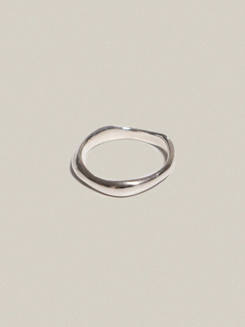 Thick Wave ring