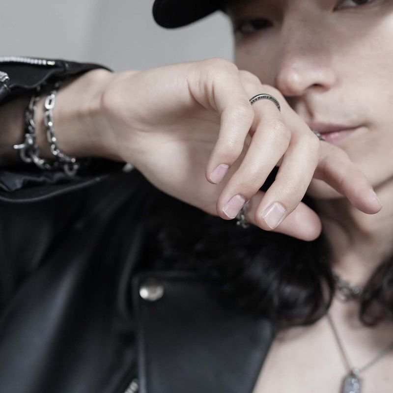 SS-Lettering Ring_Black silver