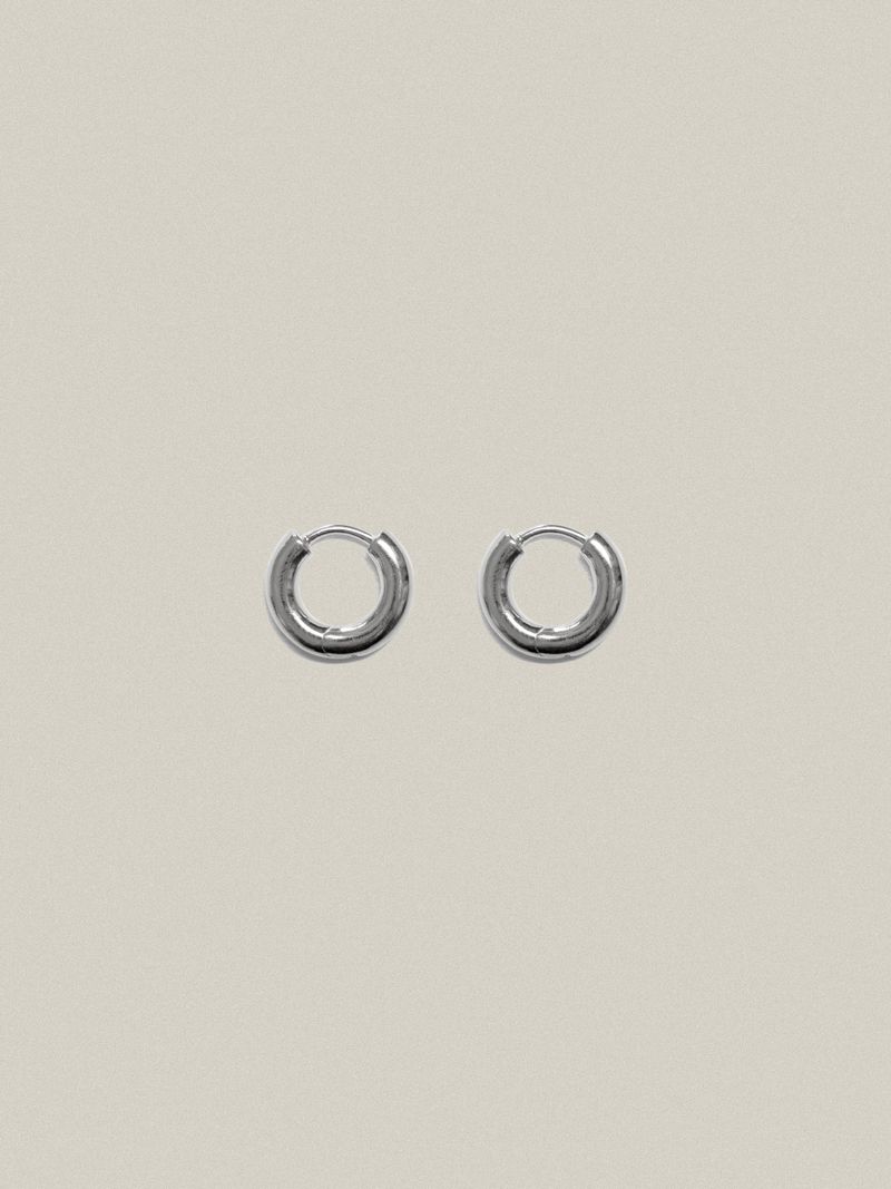 Classic Huggies Silver
