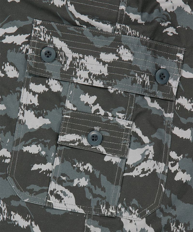 UTILITY CARGO CAMO SHORTS