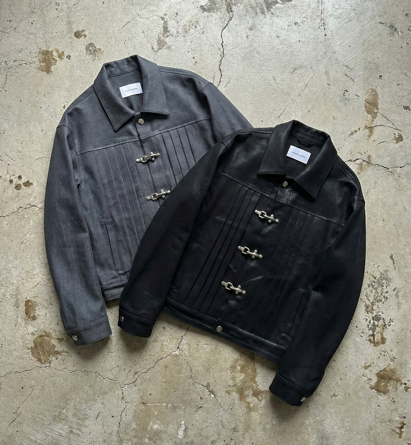 3D Pleated Metal Button Collar Jacket