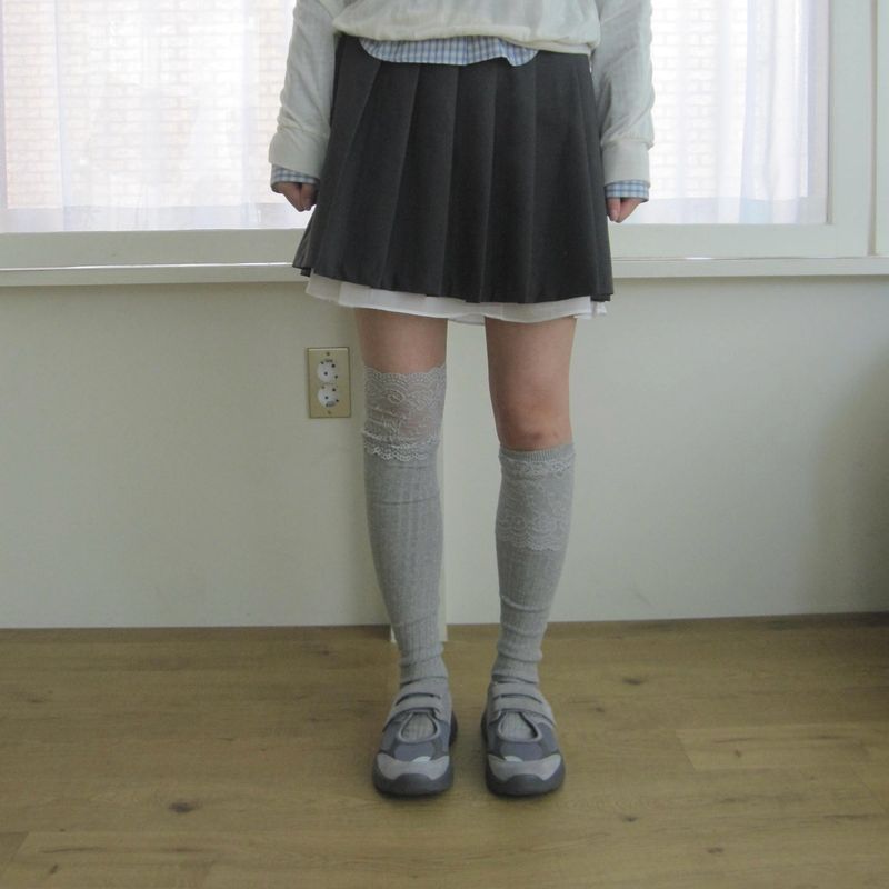 レースニーソックス