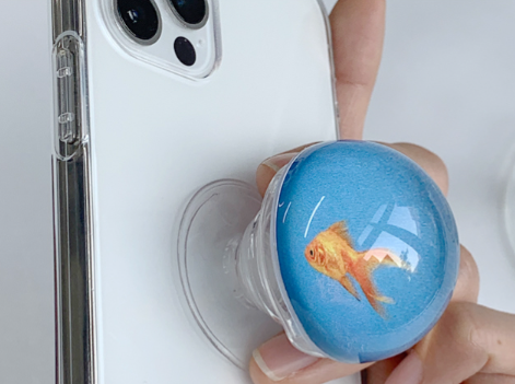 Blue goldfish Bead Talk