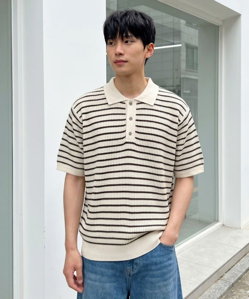 UNDEROFF（アンダーオフ）の「オーバーフィットストライプカラーニット アイボリー（トップス）」