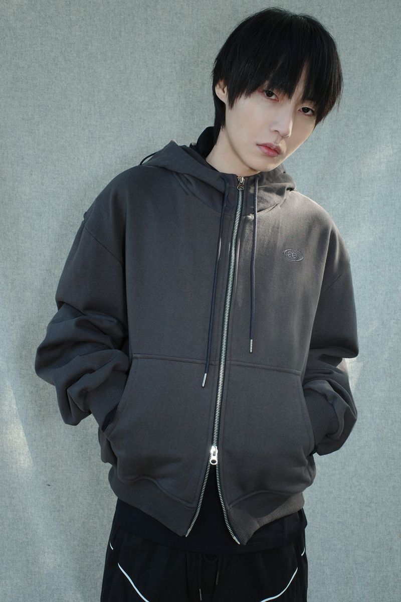 aeiaeiae（エイエイエ）の「LAYERED STRING HOODIE ZIP-UP [DARK GRAY]（Jackets/Outerwear）」