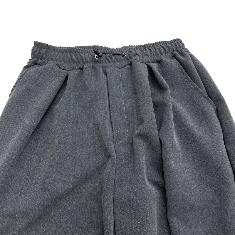 One-Tuck Slacks Balloon