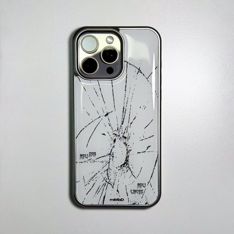 MEMORIESBOUNDARY（メモリーズバウンダリー）の「Fracture of Newtopia Phone Case (SV_White)（Smartphone Accessories）」