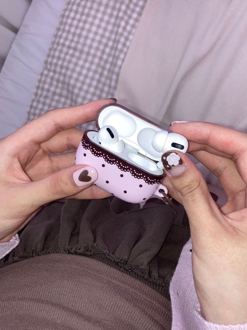 strawberry chocolate earphones case (only case)