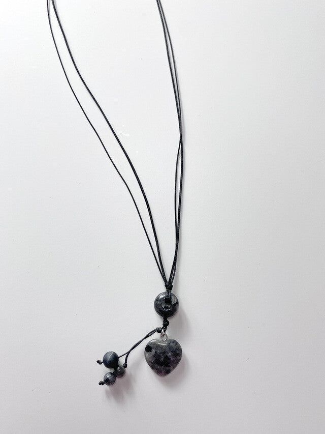 Hole gray