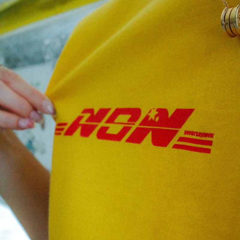 Driver's Tee -yellow-