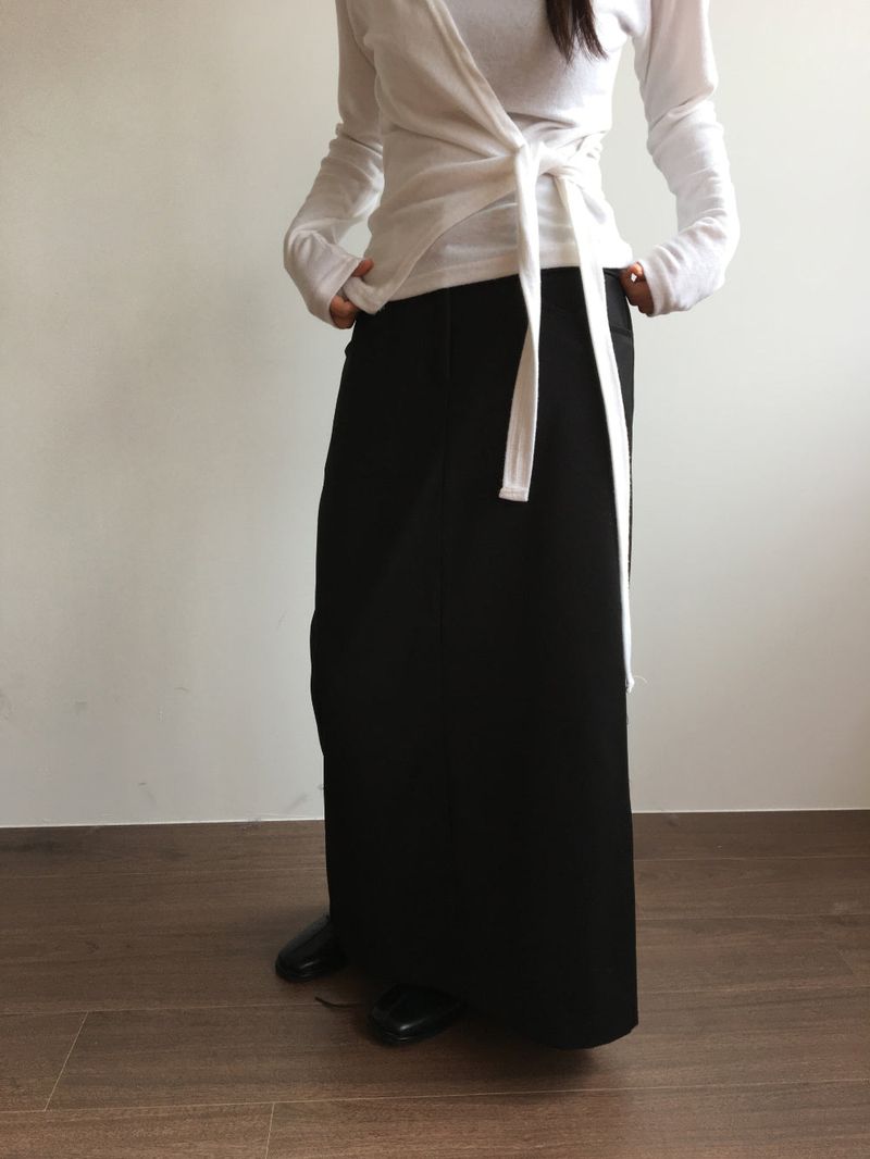 Slit Long Skirt (2 Colors)