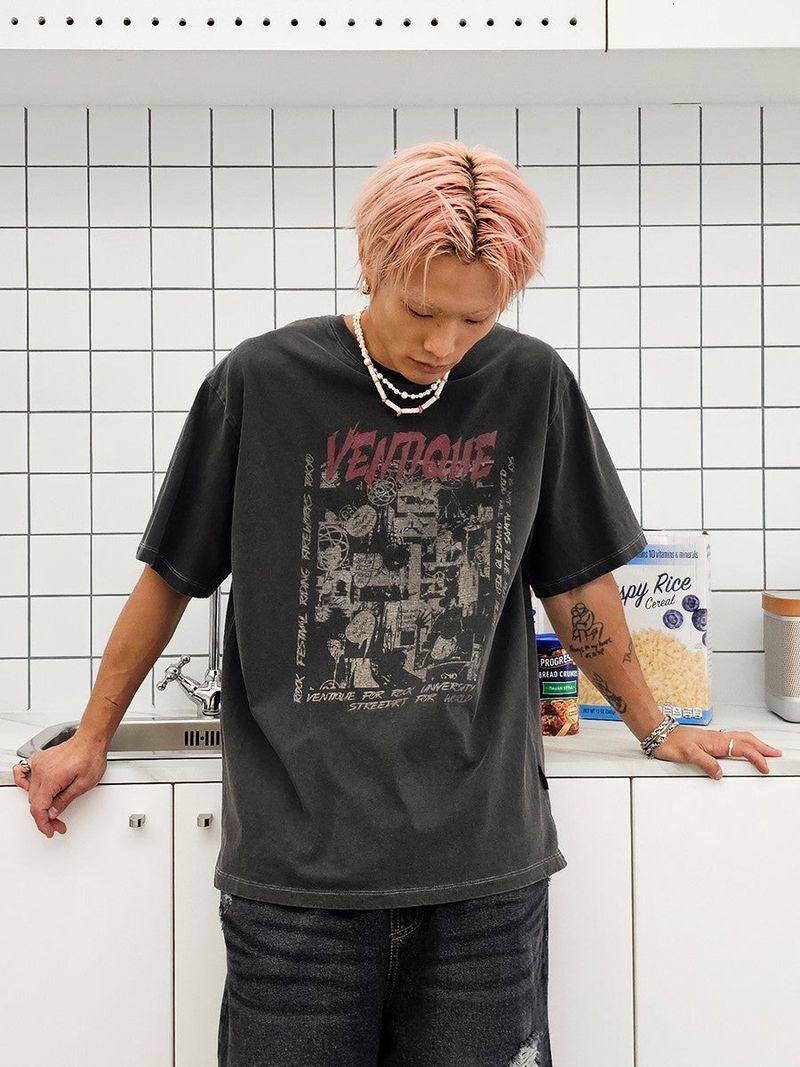 VENTIQUE（ベンティーク）の「VENTIQUE Pig Cartoon T-shirt 2color（Tops）」