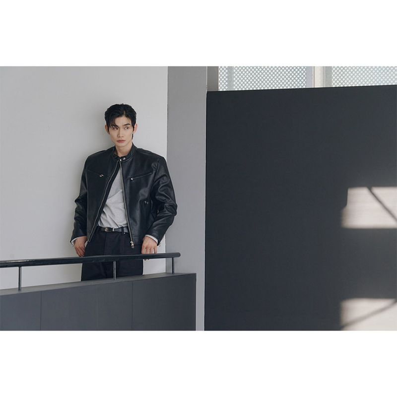Essential cracked leather biker jacket(Black)