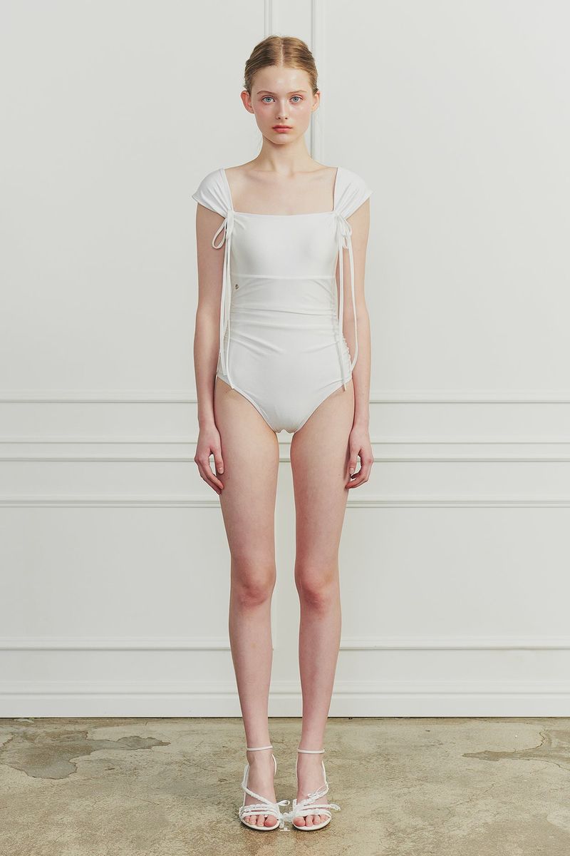 PAIN OR PLEASURE（ペインオアプレジャー）の「DEW COWL SWIMSUIT white（Swimwear）」